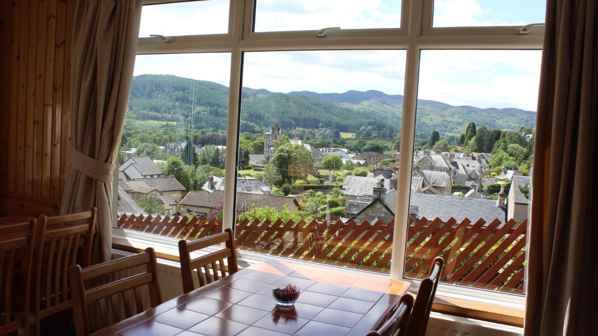 Pitlochry Youth Hostel Exterior photo